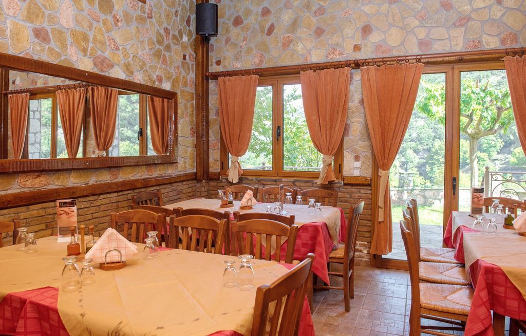 Oneiro Resort Kato Zachlorou Exterior photo