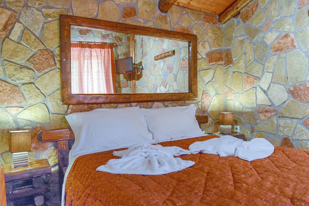 Oneiro Resort Kato Zachlorou Exterior photo